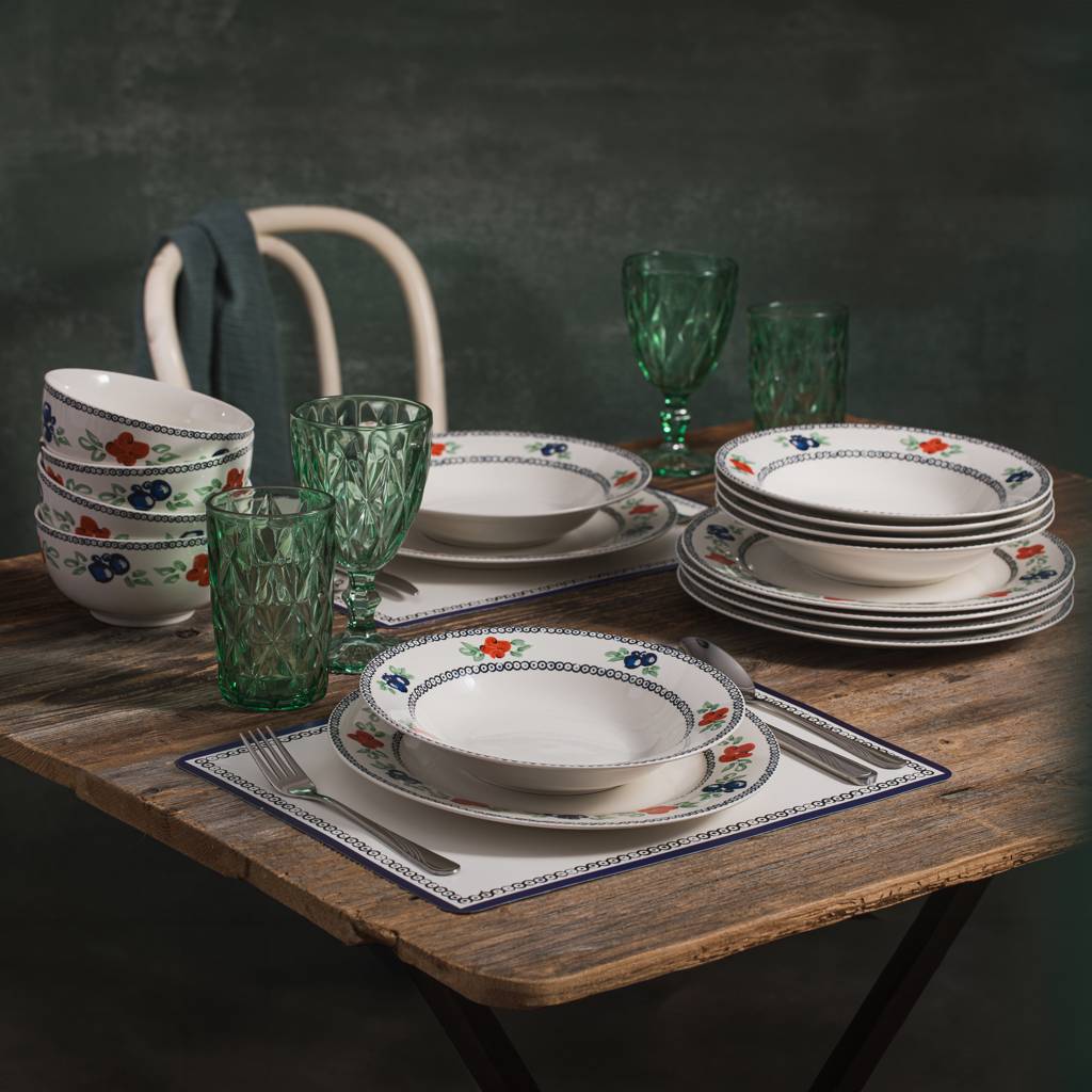 https://dajar.pl/media/catalog/product/k/a/kalina_ambition_trendbook_kmstudio_big-4438_1__4.jpg