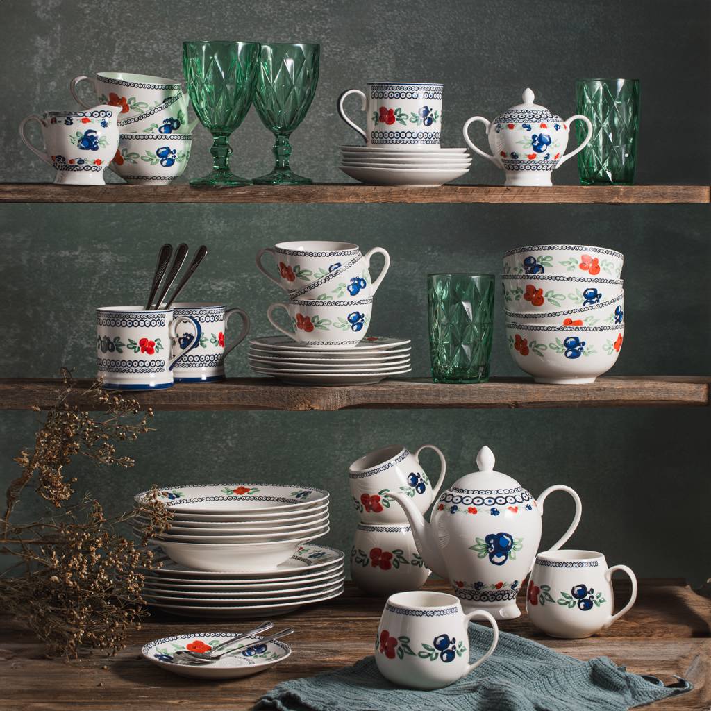 https://dajar.pl/media/catalog/product/k/a/kalina_ambition_trendbook_kmstudio_big-4438_6__1_2.jpg