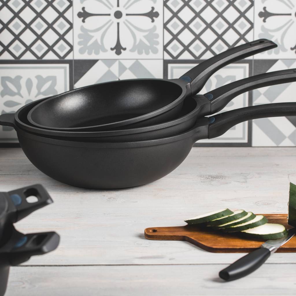 https://dajar.pl/media/catalog/product/u/l/ultimo_2.jpg